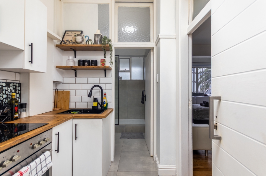 0 Bedroom Property for Sale in Sea Point Western Cape